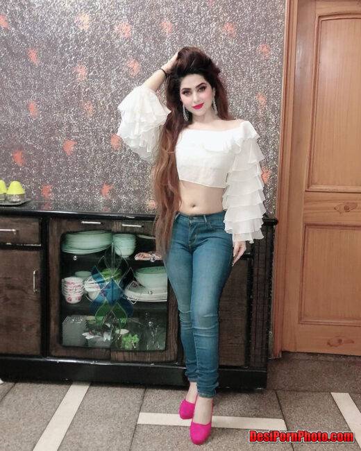 Desi Girl Photos of Cute Girl Lovely Picture