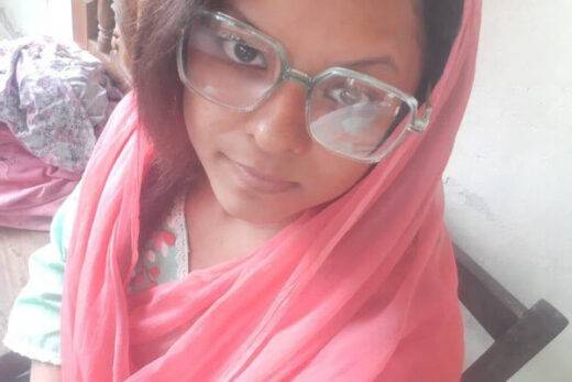 Nangi Selfie