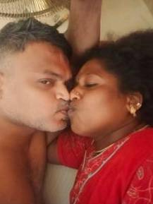 Nangi Selfie